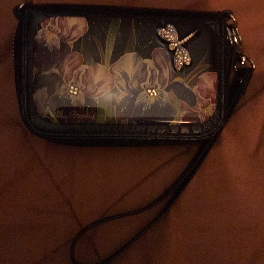 Meet your Posher, Saundra